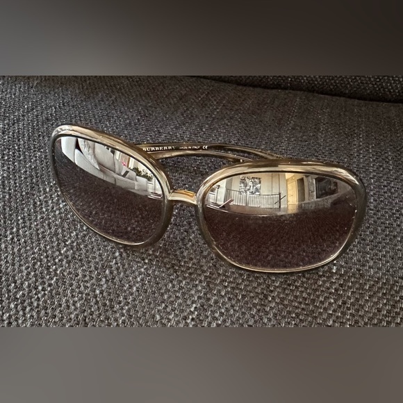 Burberry Sunglasses - Picture 1 of 3